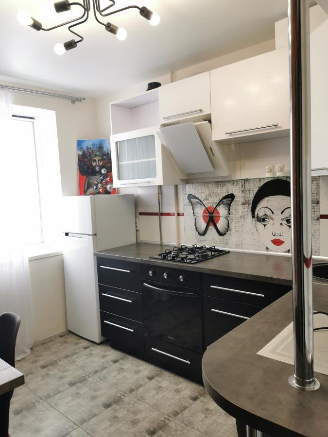 Sadovyy Bulʹvar 16 Shostka Exterior foto